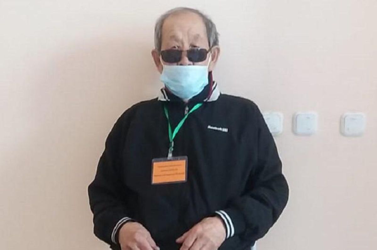 86 жастағы Қарағанды тұрғыны коронавирусқа қарсы вакцина алды