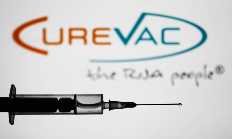CureVac вакцинасы жасөспірімдер арқылы сынақтан өтеді