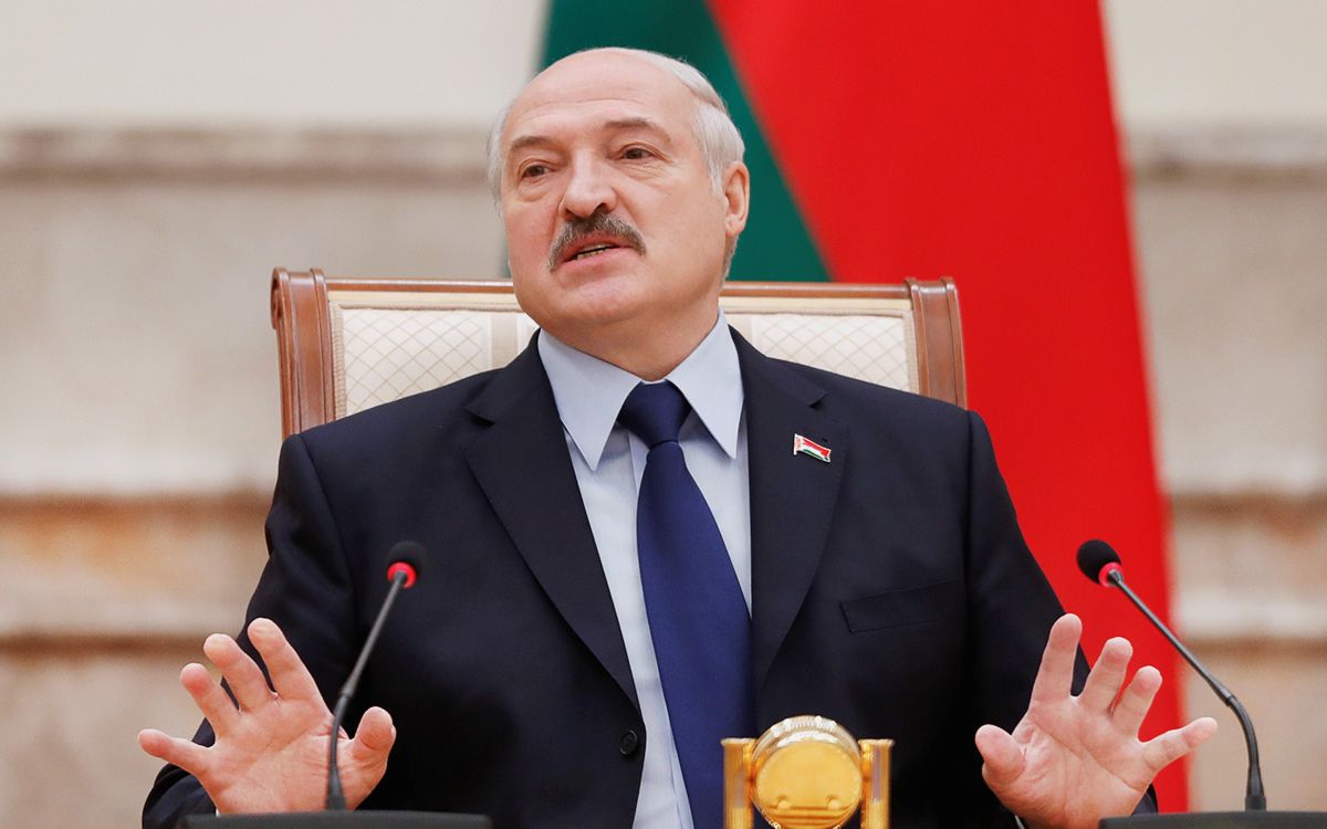 Лукашенко вакцина алғысы келмейді