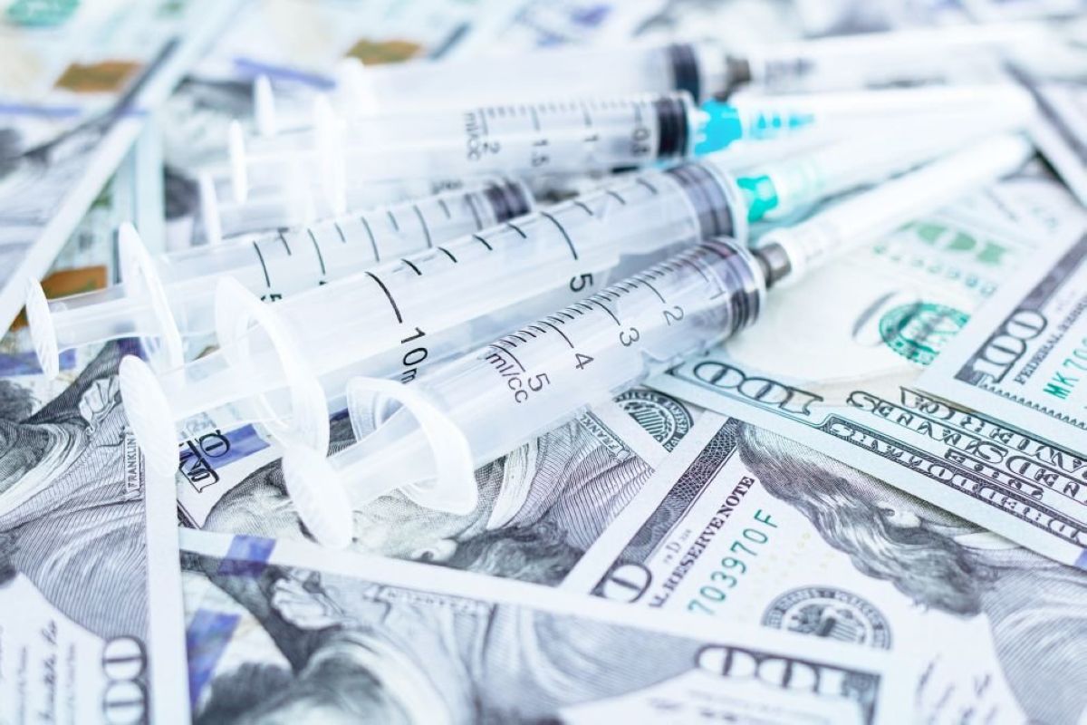 Вакцина алғандарға 100 АҚШ доллары көлемінде сыйақы беріледі
