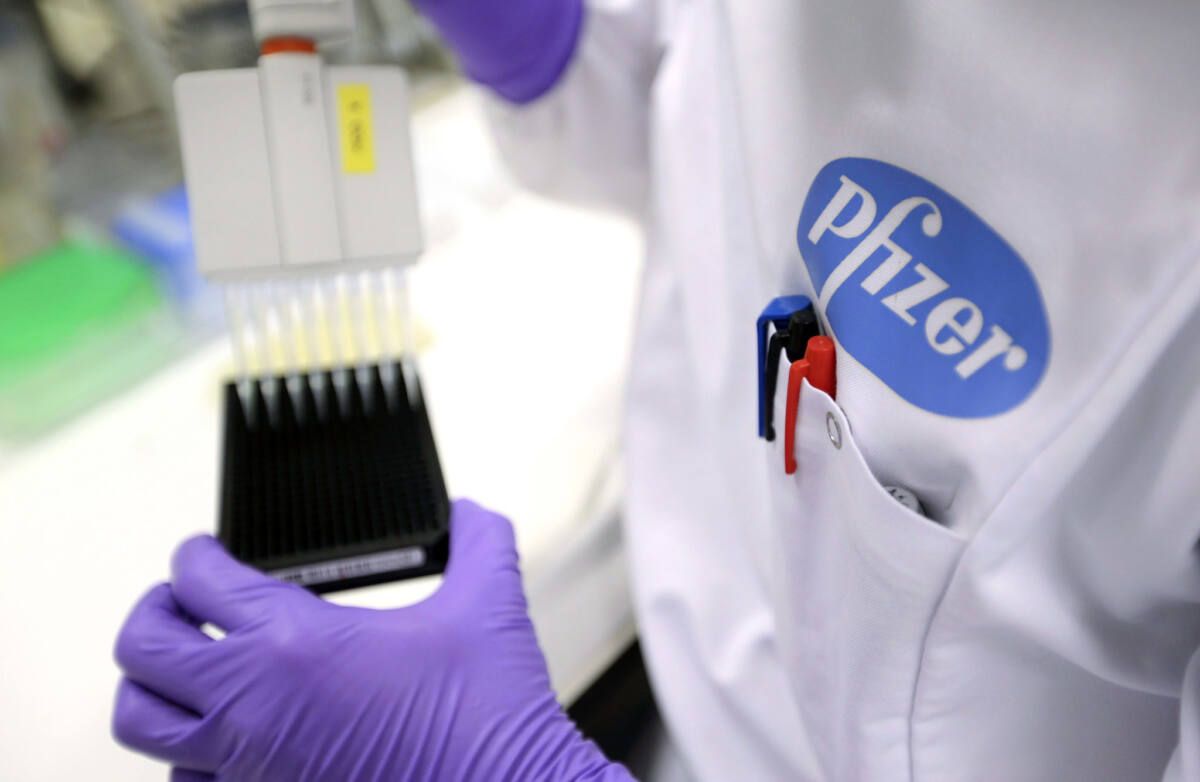 Pfizer компаниясы өз вакцинасының жалған нұсқалары қолданылғанын анықтады