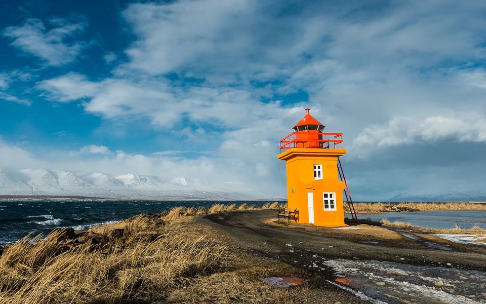 Исландия коронавирусқа байланысты шектеулерді толықтай алып тастады