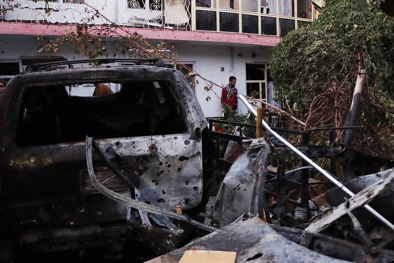 Кабулге ұшқышсыз ұшатын зымыран құлап, 9 адам мерт болды