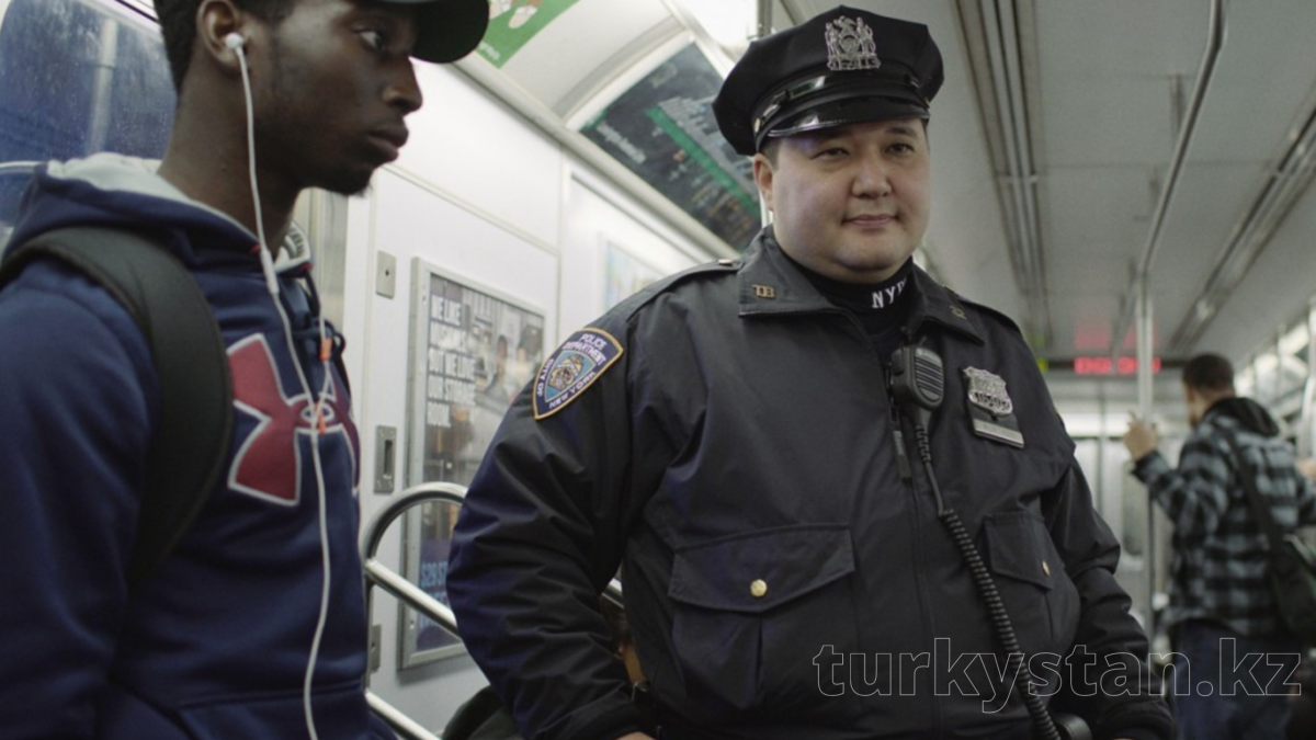 Нью-Йорктегі полицей қазақ: Арманым Америкада  тұру емес еді