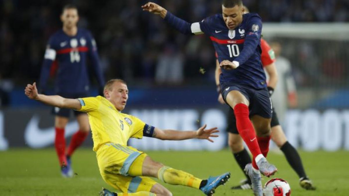 Футбол: Қазақстан Франция құрамасынан 0:8 есебімен ұтылды