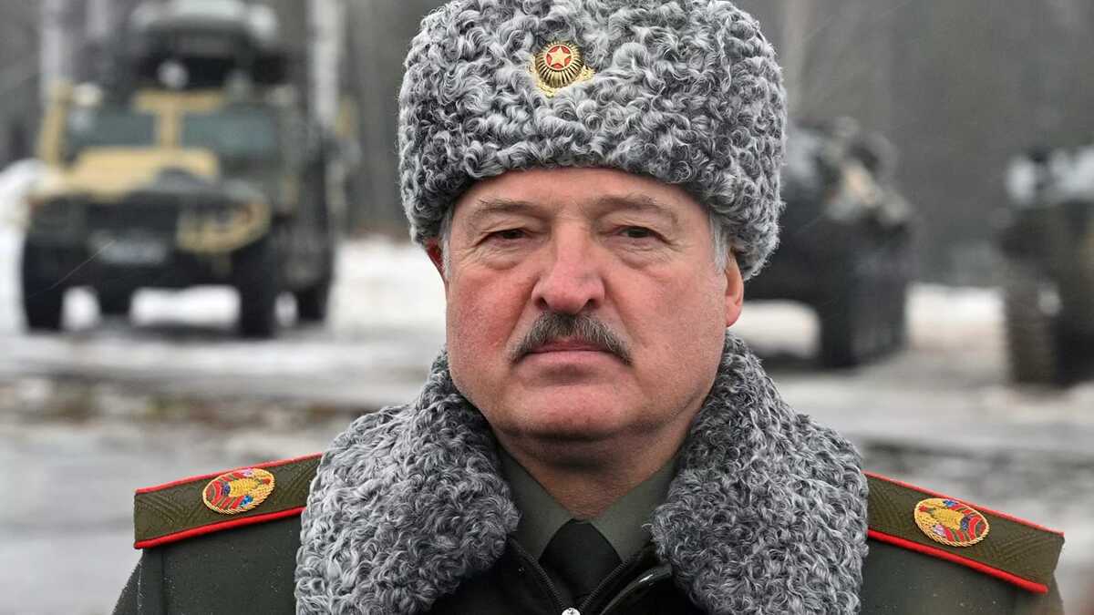 Лукашенко Украинаға әскер жіберуге уәде берді