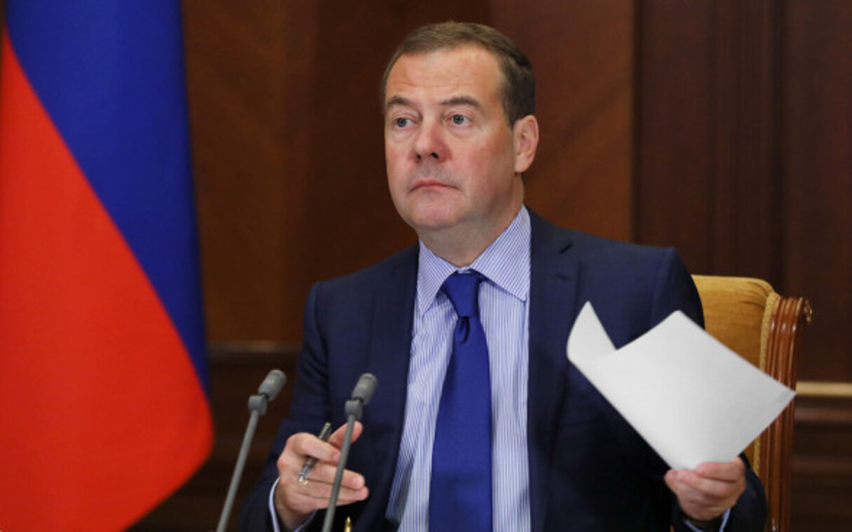 «Ресей дефолты Еуропа дефолтына айналуы мүмкін»: Медведев мәлімдеме жасады