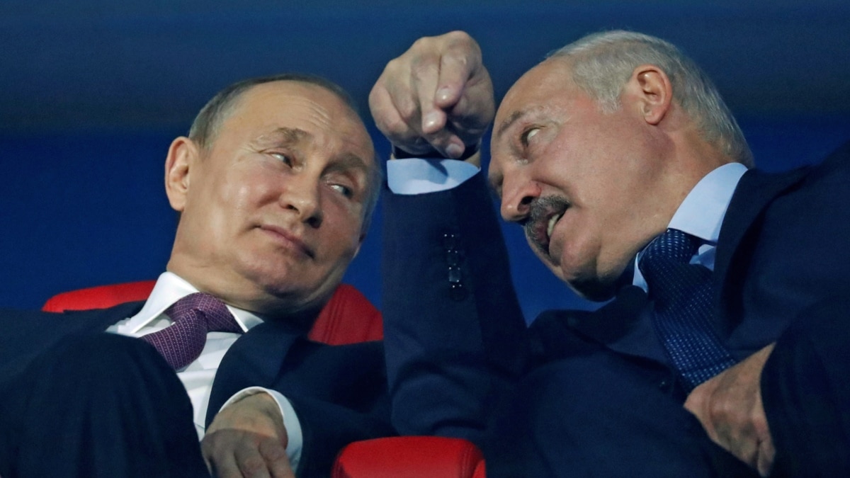 Путин мен Лукашенко Украинадағы жағдайды талқылады