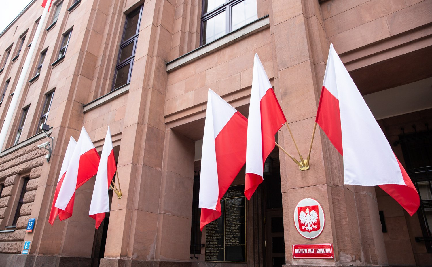 Польша билігі азаматтарына Ресейге барудан бас тартуды ұсынды