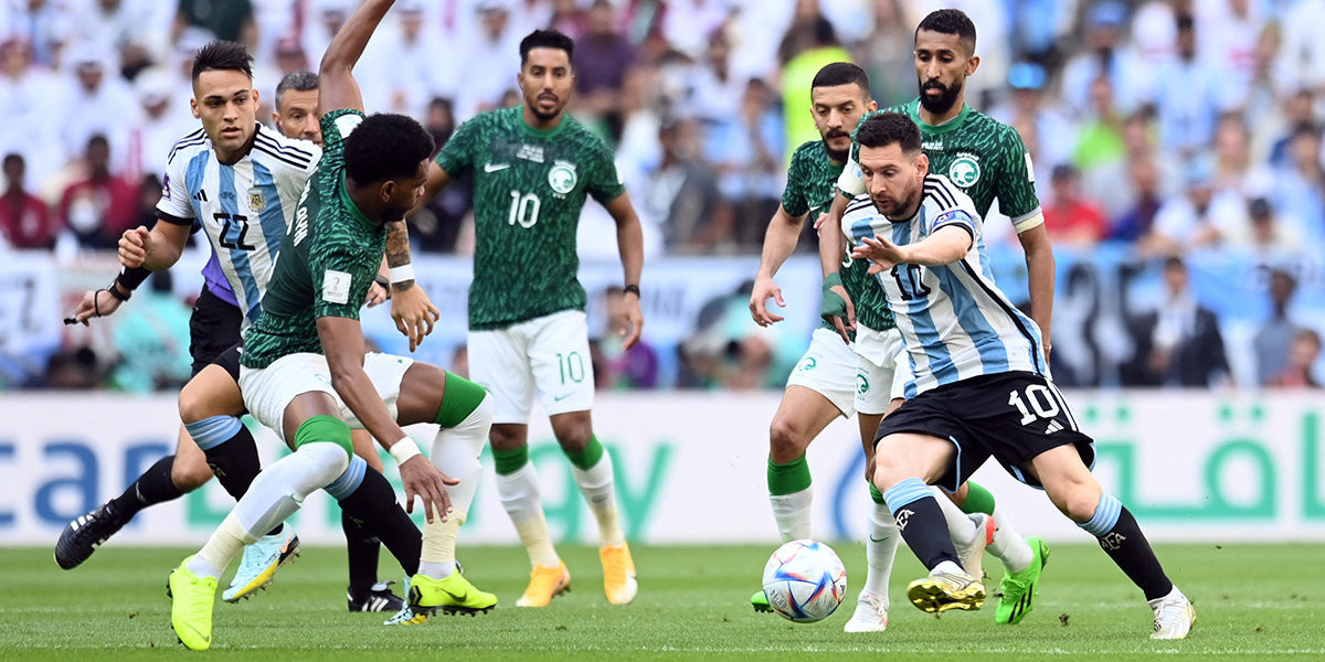 Аргентина құрамасы алғашқы ойында Сауд Арабиясынан жеңіліп қалды
