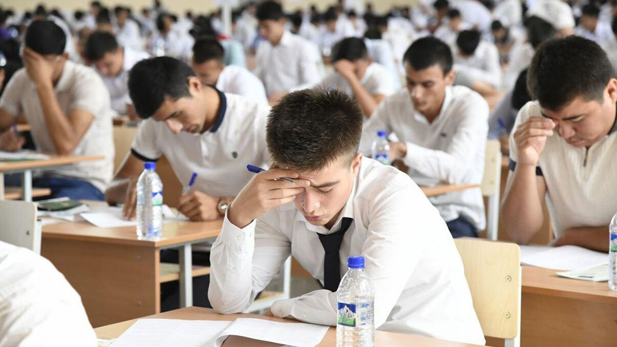 Өзбекстандағы студенттер саны 1 миллионнан асты