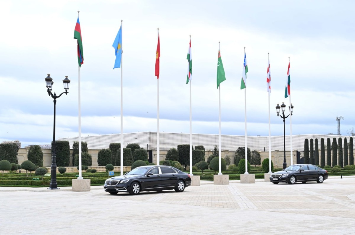 Мемлекет басшысы Әзербайжан Президентінің резиденциясына барды