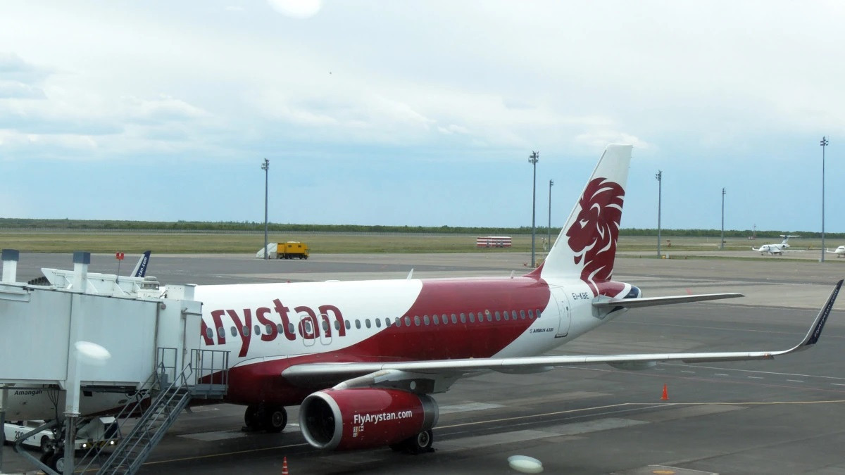 Air Astana-ға билет алып, Fly Arystan-мен ұшқан жолаушыларға өтемақы төленетін болды