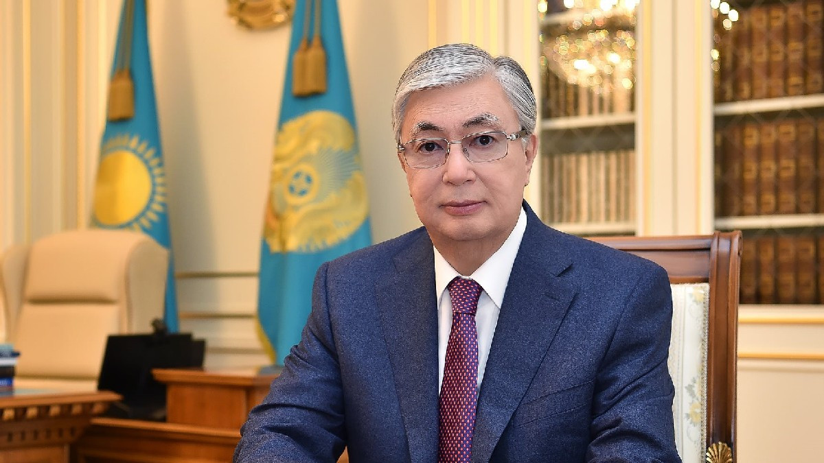 Президент қазақстандық әйелдер қауымын мерекемен құттықтады