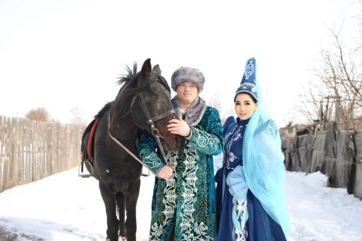 Павлодар облысының полицейлері формаларын ұлттық киімге ауыстырды